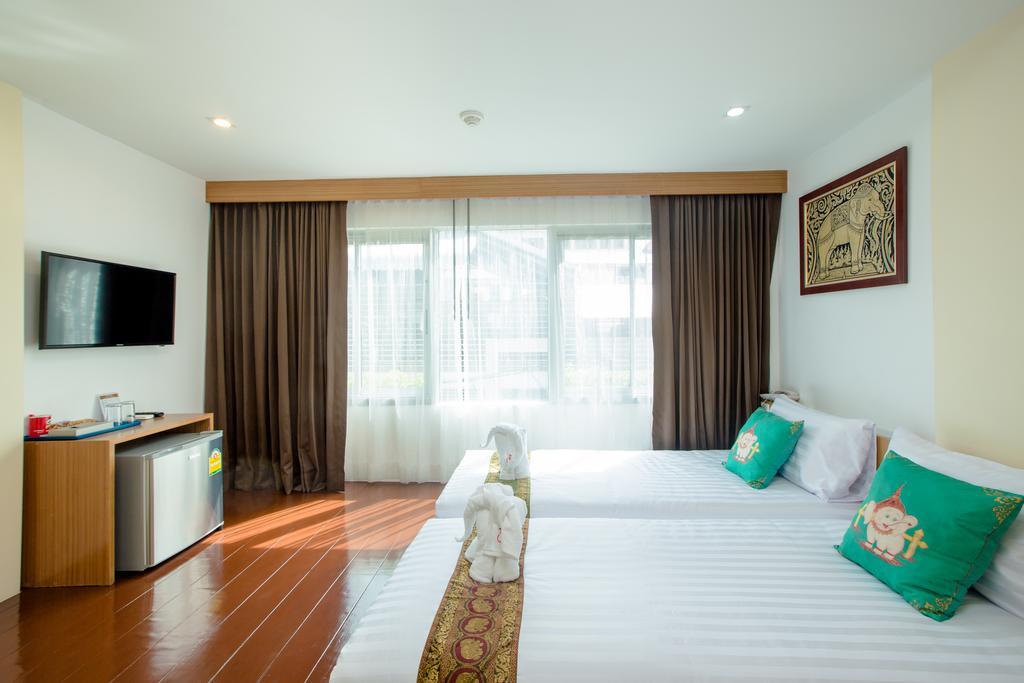 Patong Landmark Hotel Cameră foto