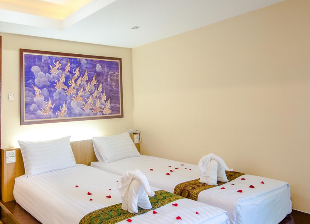 Patong Landmark Hotel Cameră foto